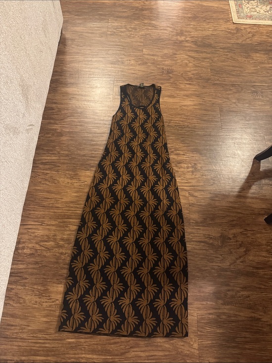 Tuckernuck Dresses & Skirts - NWOT Tuckernuck Dress size large